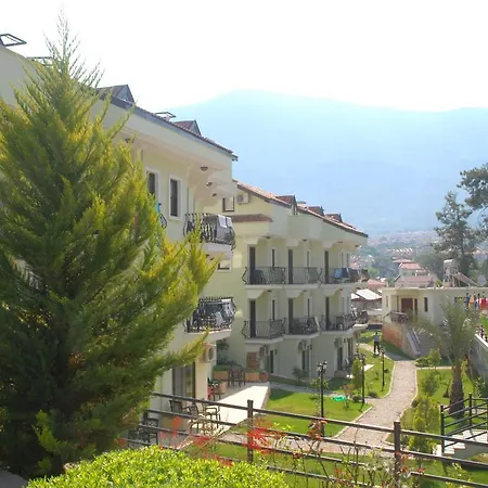 Hotel Grove 2*