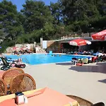 Grove Hotel 2*
