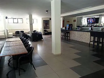 Grove Hotel 2*
