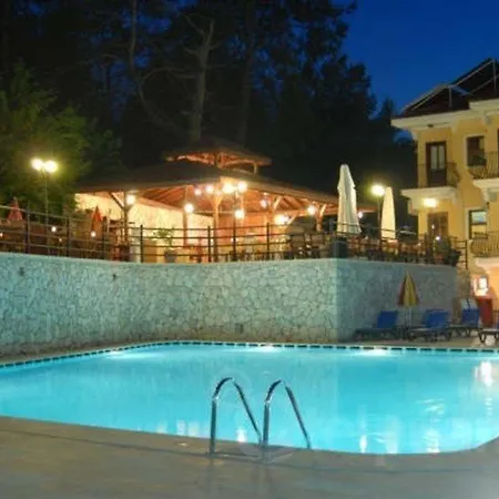 Szálloda Grove 2*